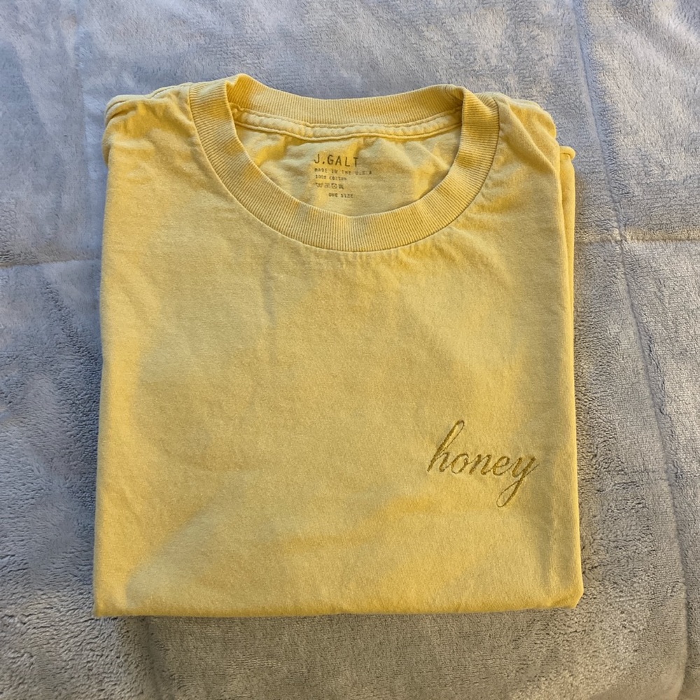 honey brandy melville tee